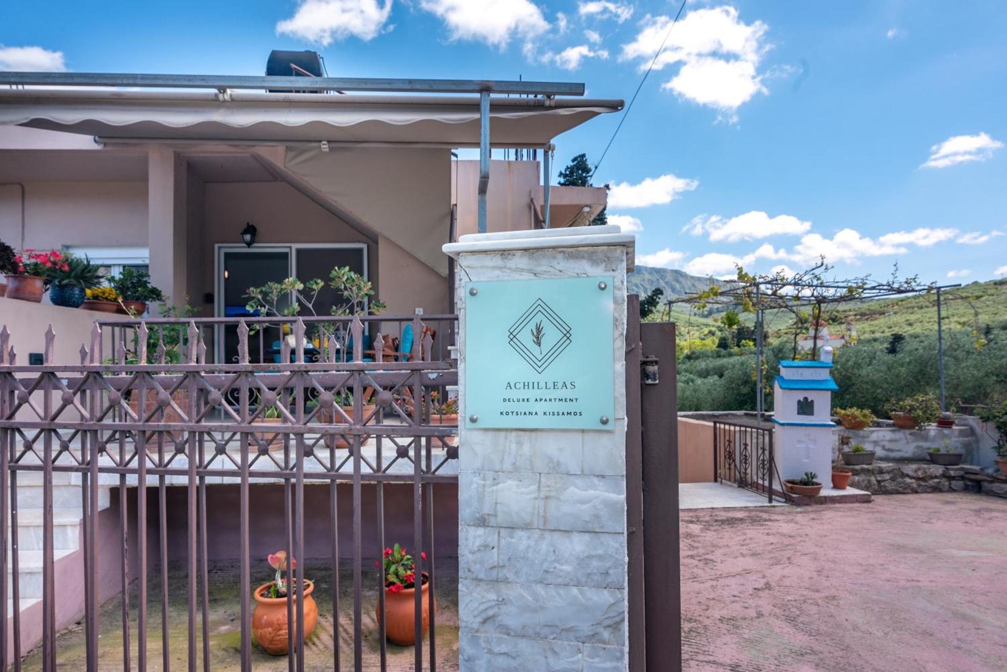 Achilleas Deluxe Αpartment -Pet Friendly-Parking-Mountain View Villa Kotsianá Eksteriør billede