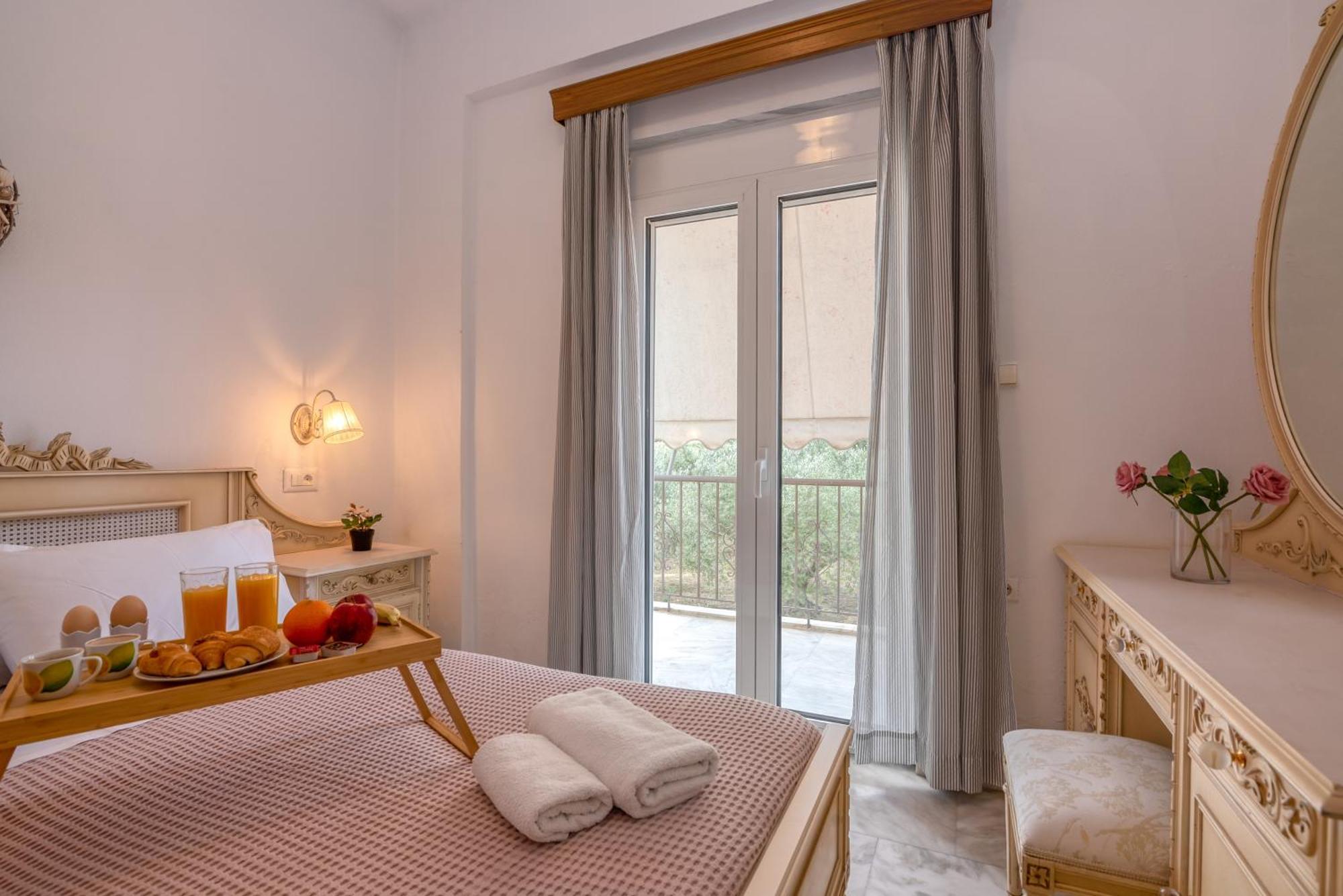 Achilleas Deluxe Αpartment -Pet Friendly-Parking-Mountain View Villa Kotsianá Eksteriør billede